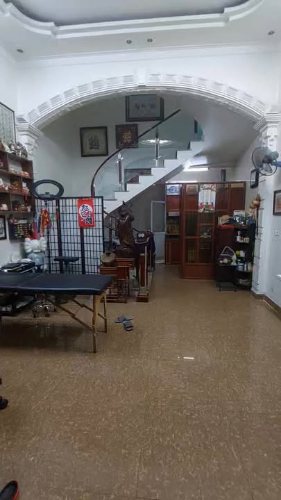 Nhà Mặt Ngõ Kinh Doanh Bốt Tròn Đình Đông, HP - 40m² x 4 Tầng, Giá 3.95 Tỷ