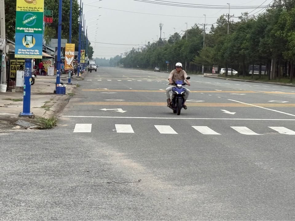 Shophouse Lai Uyên Bàu Bàng 300m² - Mặt tiền kinh doanh, Dòng tiền 15 triệu!