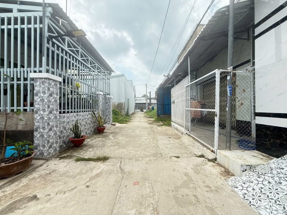 Nhà Hẻm 51 Sư Vạn Hạnh Rạch Giá 100m² - Ô tô vào tận nhà!