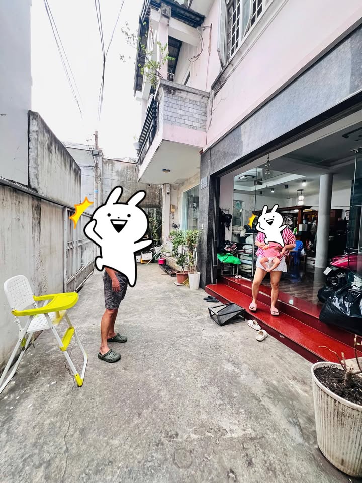 Nhà Linh Trung, Thủ Đức – Ngang 7.2m Thoáng Mát, 3 Lầu, Giá 5.2 Tỷ