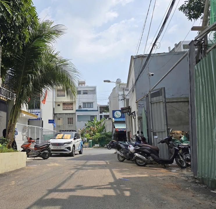 Bán Đất Vành Đai Tây Quận 2 - 101.5m² Nở Hậu - Vị Trí Kinh Doanh Đắc Địa