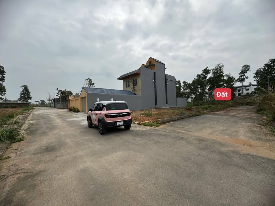 Đất Vĩnh Yên 71m² Giá 1 Tỷ - Sổ Đỏ Sẵn Sàng Xây Nhà Ở