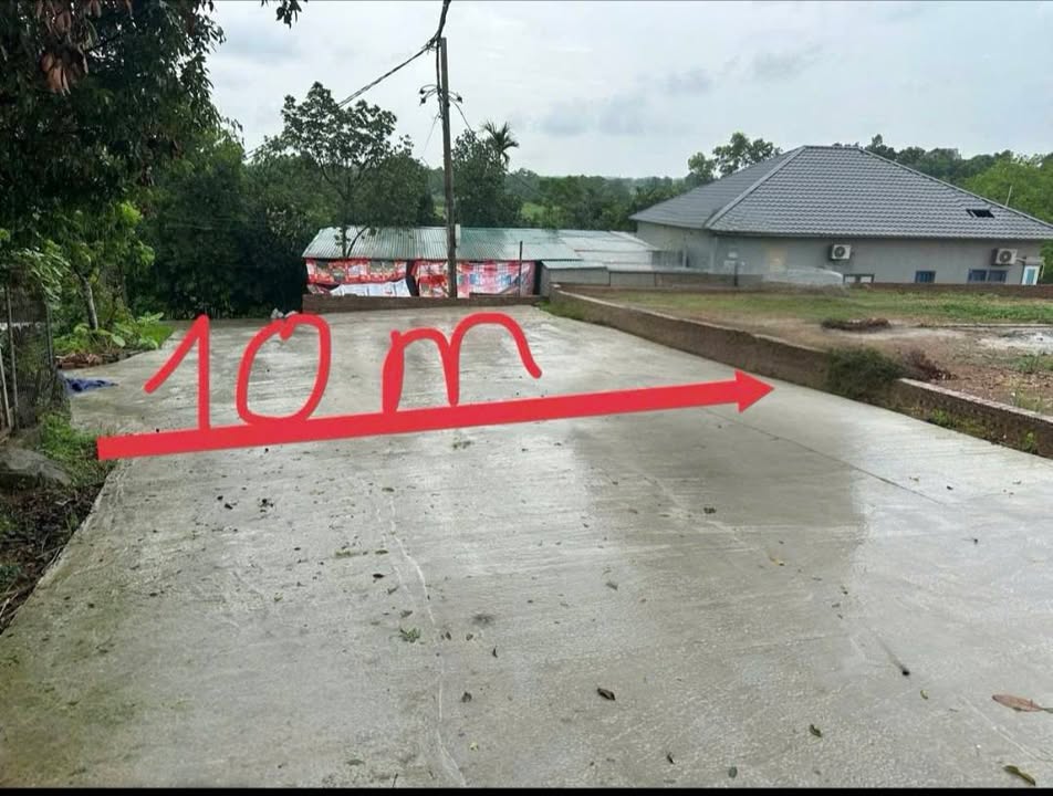 Đất nền Ba Vì 200m² giá 9xx triệu - Sổ đỏ chính chủ!