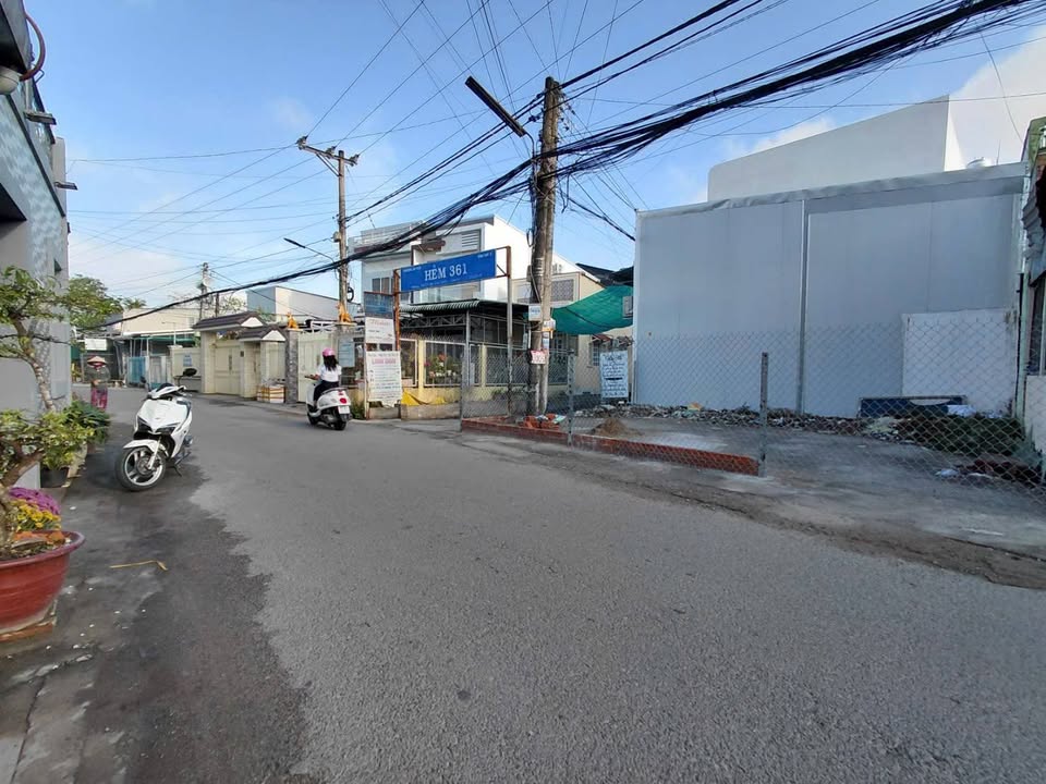 Bán Nền Góc Trần Quang Diệu, Bình Thủy - 43m² Sổ Hồng Thổ Cư