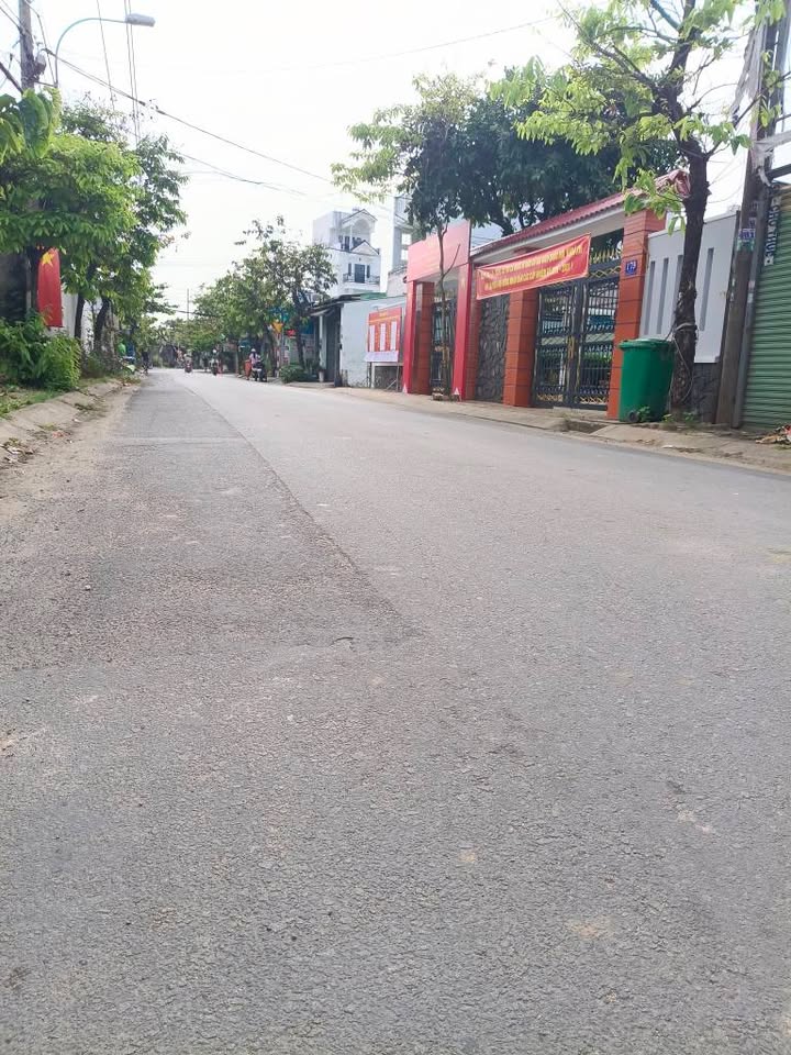 Đất nền Lê Thị Kim Hóc Môn 750m² 18.9 tỷ - Sổ đỏ chính chủ