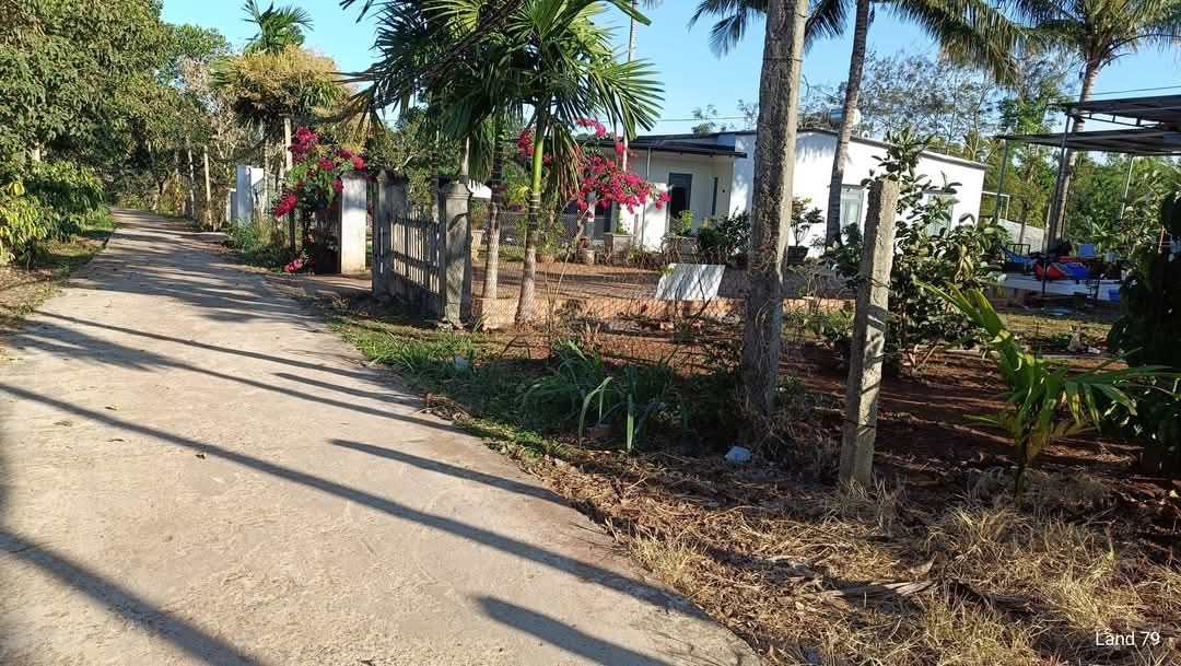 Đất nền Phú Xuân 240m² - Sổ đỏ chính chủ, tiềm năng tăng giá!