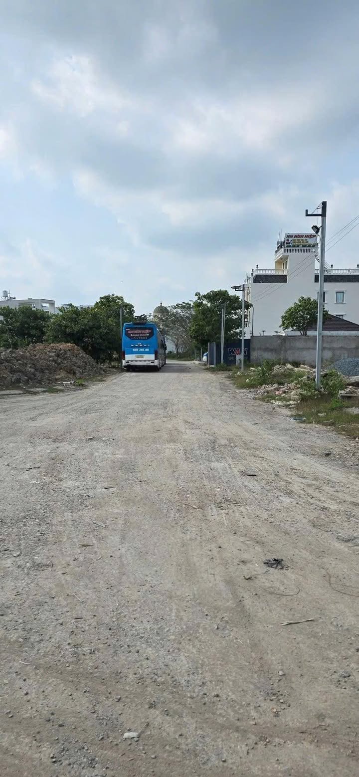 Đất nền Đức Hòa 175m² 4 tỷ - Sổ đỏ chính chủ