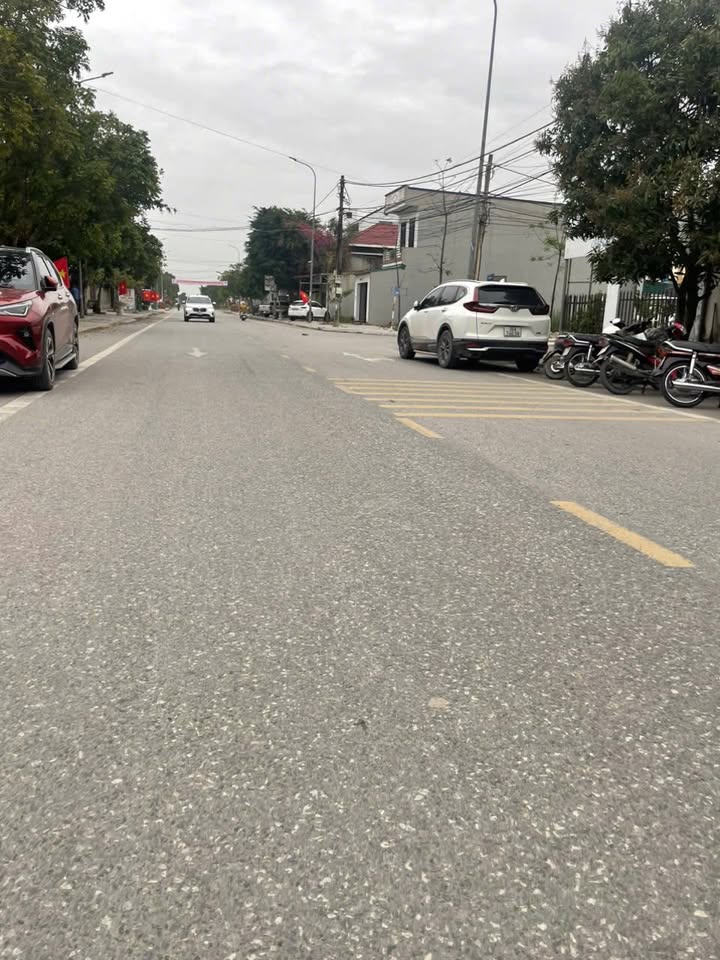 Đất nền Bùi Sỹ Lâm, TP Thanh Hóa 105m² - Sổ đỏ, ô tô tránh