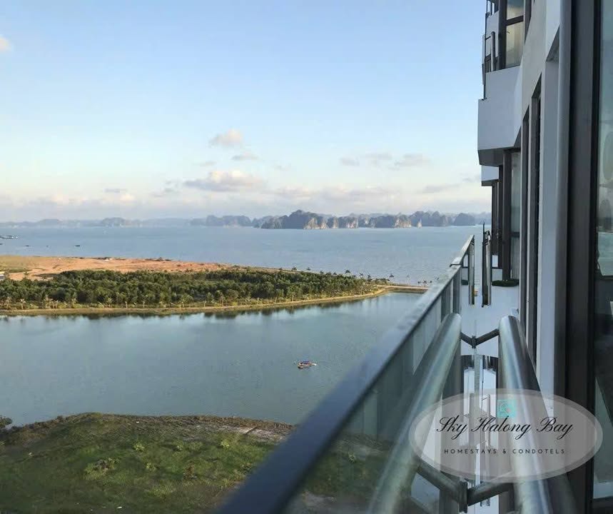 Bán Căn hộ Greenbay Hạ Long 67m² - View Biển Đông Nam, Full Nội Thất