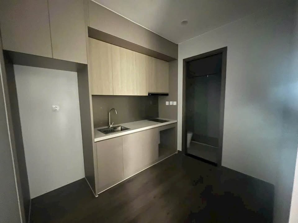 Studio Ruby Hạ Long 33m² - View Biển Chéo Giá Tốt Nhất