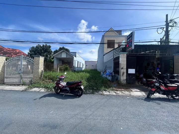 Nhà phố Củ Chi 288m² mặt tiền kinh doanh - Sinh lời tức thì!