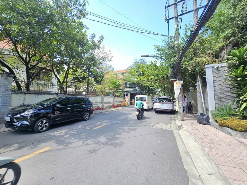 Biệt thự Thảo Điền 550m² - Thiết kế độc đáo, sống đẳng cấp!