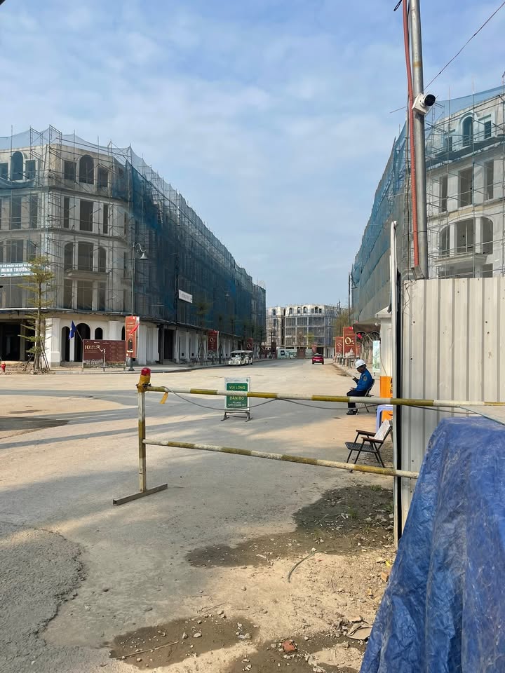 Đất nền Đức Giang, Hoài Đức 49m² - Sổ đỏ chính chủ, tiềm năng X2!