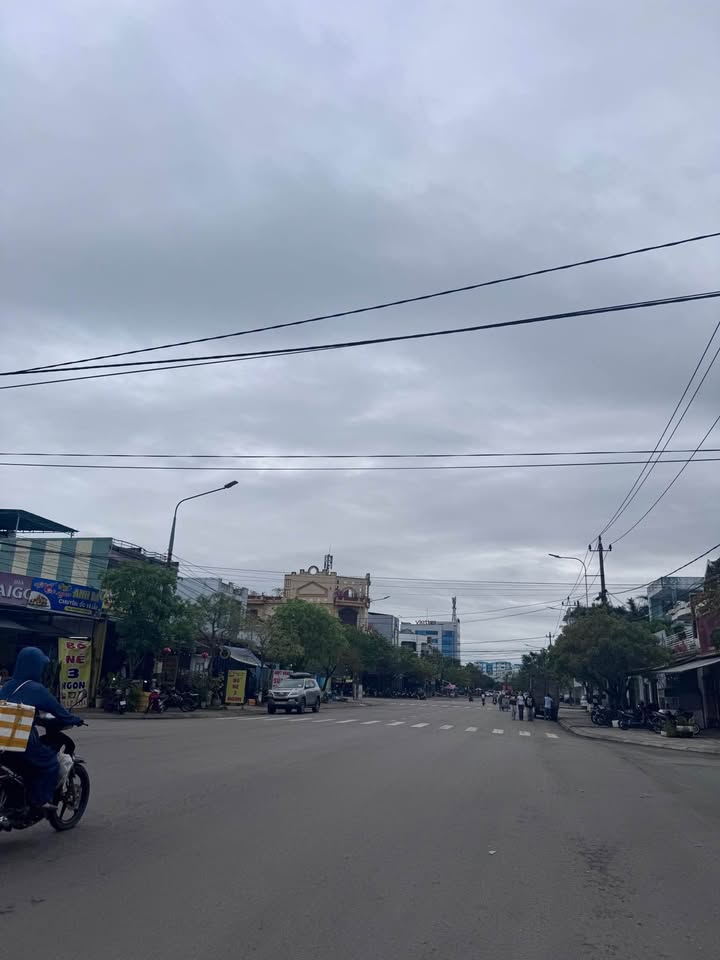 Bán gấp nhà cấp 4 145m² đường Trần Cao Vân, Tam Kỳ - Giá 1 tỷ