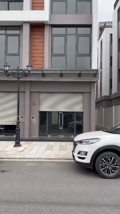 Shophouse Phố Biển 16-95 Vinhomes Ocean Park 3 - 84m², Đối diện Chung cư, Vượng khí tốt