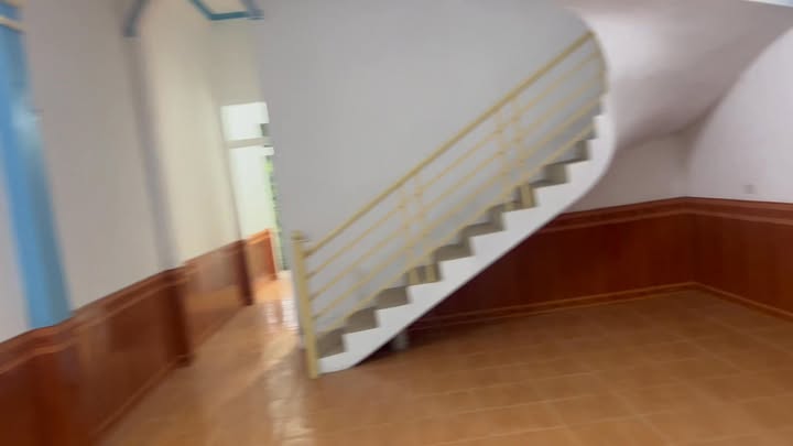 Nhà 2 tầng Thiện Phiến Hưng Yên 213m² - Ô tô vào tận nhà!