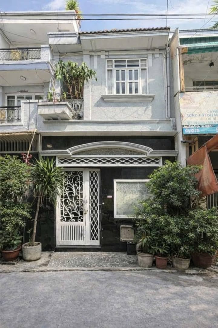 Nhà Đường Lê Liễu Tân Phú 48m² Hướng Nam Giá 5.95 Tỷ - Sẵn Sàng Dọn Vào Ở Ngay