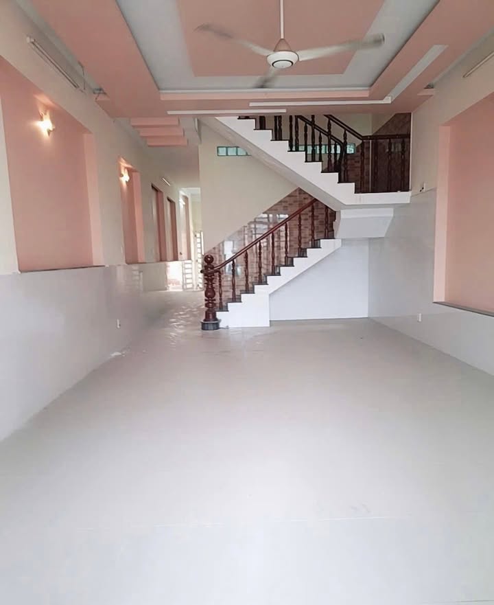 Nhà 175m² 3 tầng 6PN đường Liên Khu 4-5, Bình Tân - Giá 14 Triệu/tháng