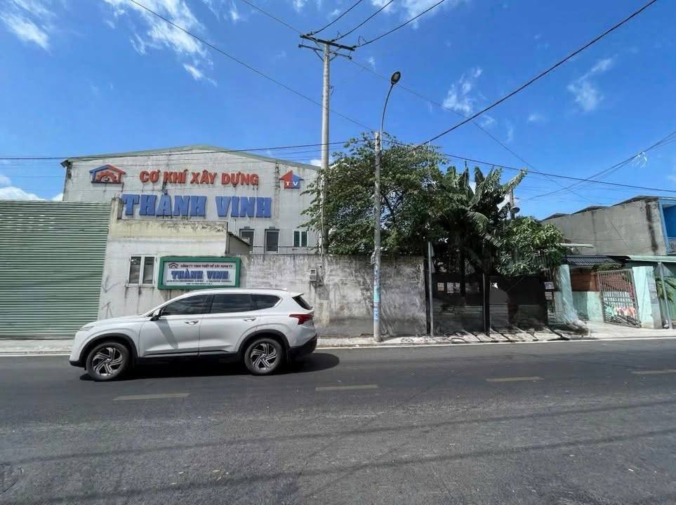 Đất Hóc Môn 210m² Mặt Tiền Đường Nhựa - Giá Tốt 6 Tỷ