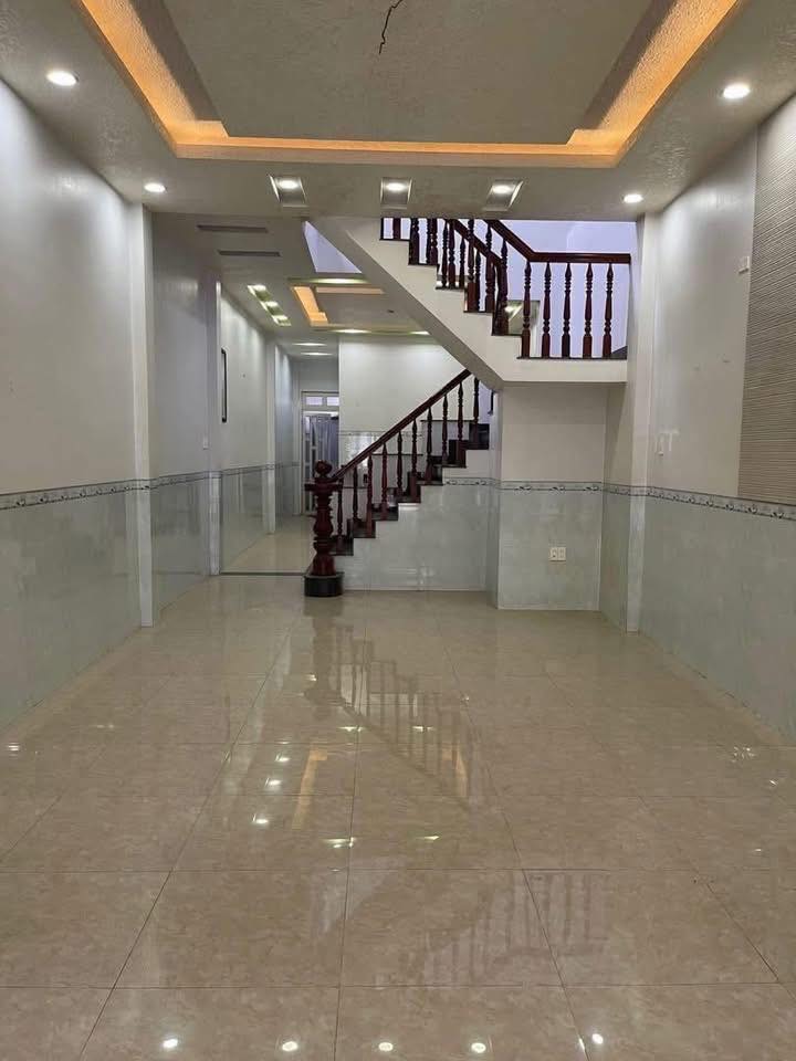 Nhà Trảng Bom 135m² chỉ từ 2 tỷ - Sổ hồng sẵn, ô tô vào tận nhà!