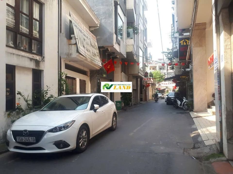 Cho thuê nhà 43m² full đồ, 3 tầng, Ngõ Văn Cao, Hải Phòng - Giá 9 Triệu/Tháng
