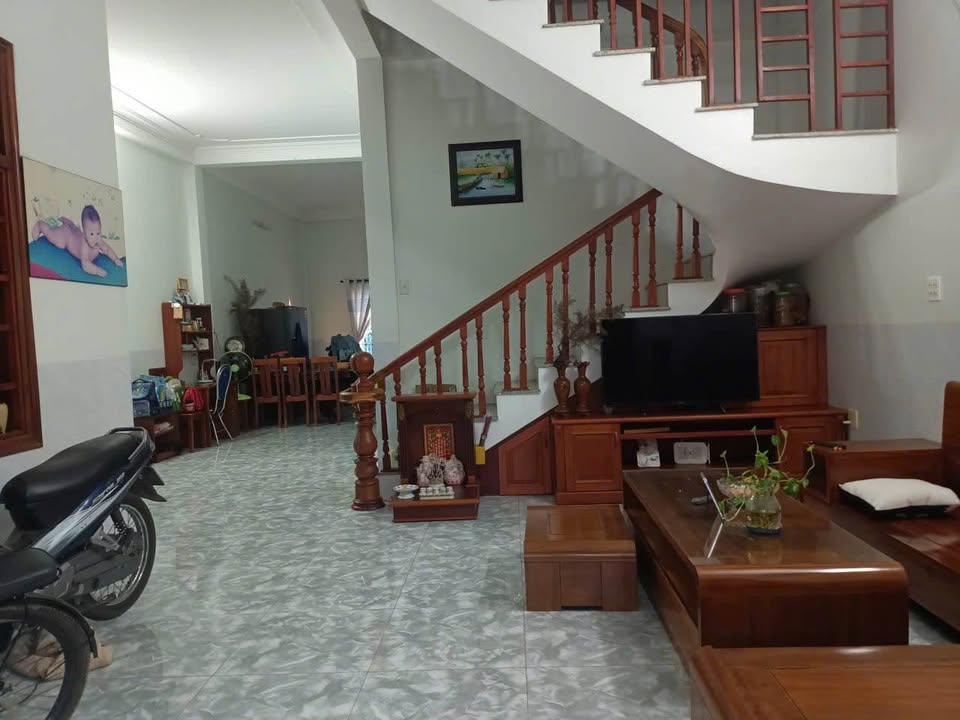 Nhà riêng 120m² Tiến Hoà, Phan Thiết – Ô tô vào tận nhà, sổ hồng sẵn!