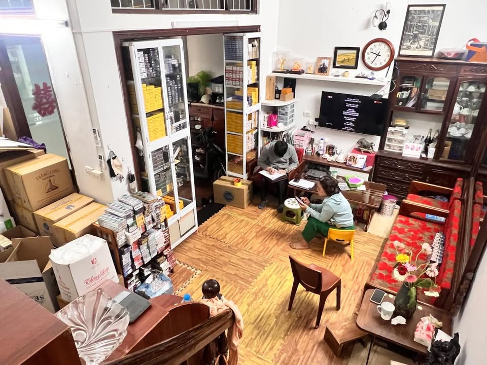 Bán căn tập thể Cửa Đông, Hoàn Kiếm 60m² - Vị trí VIP, giá 4.2 tỷ