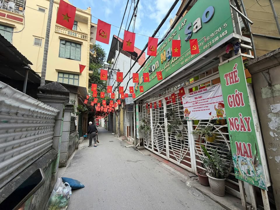 Cho thuê nhà 65m² x 5 tầng mặt ngõ ô tô Xuân La, Tây Hồ - Kinh doanh spa lý tưởng