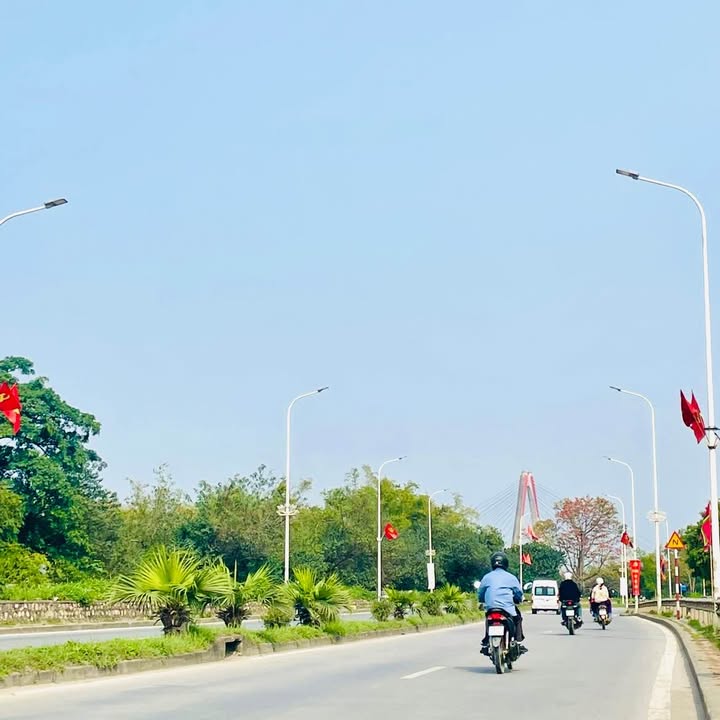 Nhà Riêng Phú Thượng, Tây Hồ 95m² - Ô Tô Vào Tận Nhà, Sổ Đỏ Sẵn!