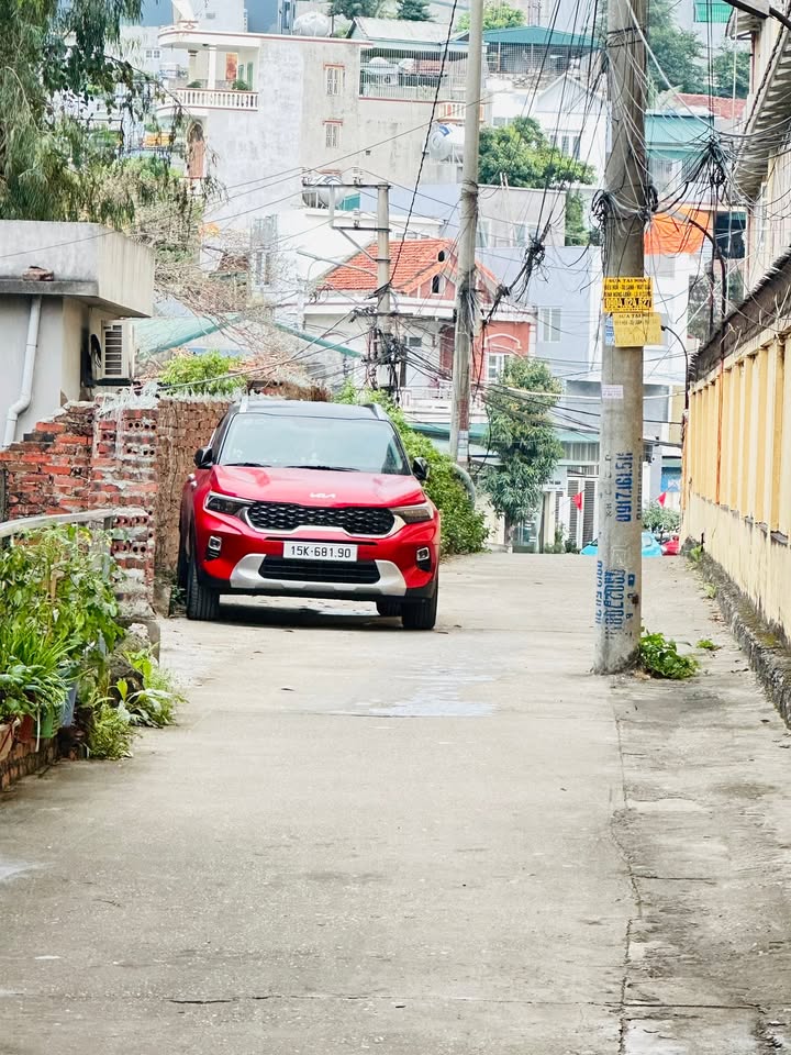 Nhà 3 Tầng Sổ Đỏ 50m² Trung Tâm Yết Kiêu, Hạ Long - Giá 3.2 Tỷ