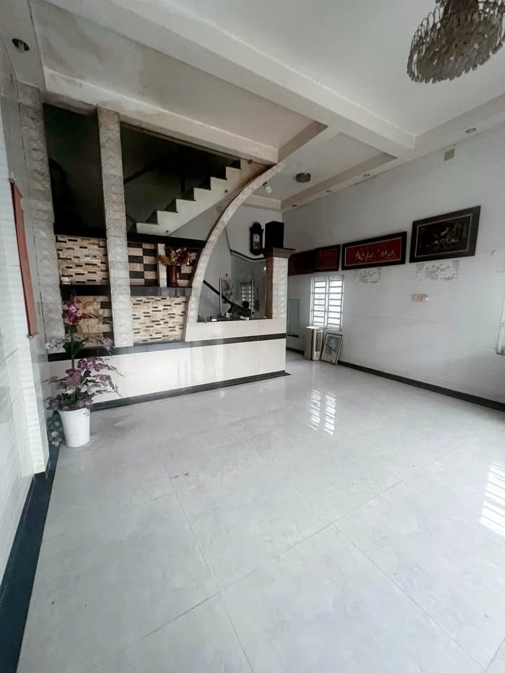 Nhà Nguyên Căn Mặt Tiền Xuyên Á, Trảng Bàng - 3PN, Giá 6 Triệu/Tháng