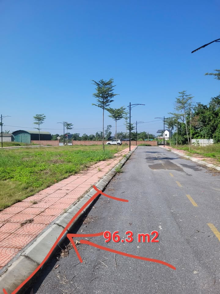 Bán Đất Sóc Sơn 96m² Sẵn Sổ - 2 Mặt Tiền 5m - Gần KCN, Sân Bay