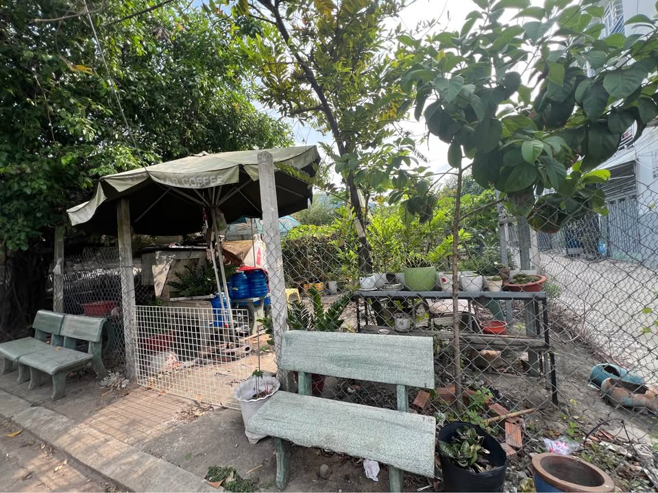 Bán Đất Lô Góc Quận 12 - 77m² Giá 1 Tỷ - Hẻm Xe Hơi Rộng