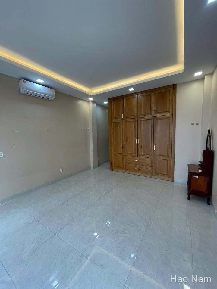 Nhà riêng Trường Chinh Q12 12 triệu/tháng - Vị trí đẹp, Sẵn sàng ở ngay!