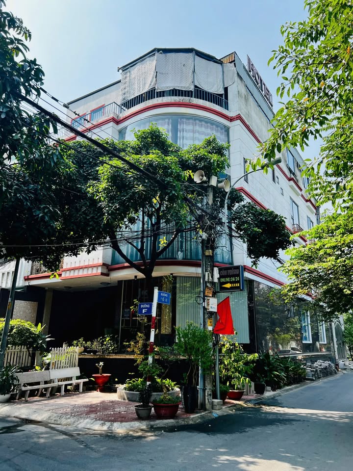 Siêu Phẩm Khách Sạn Góc 2 Mặt Tiền An Phú, Quận 2 - 187.5m² - 55 Tỷ
