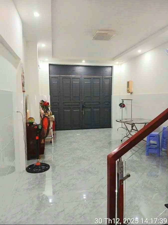 Nhà 2 mặt hẻm Hoàng Văn Thụ, Tân Bình 7.9 tỷ - Vị trí vàng, ô tô vào tận nhà!