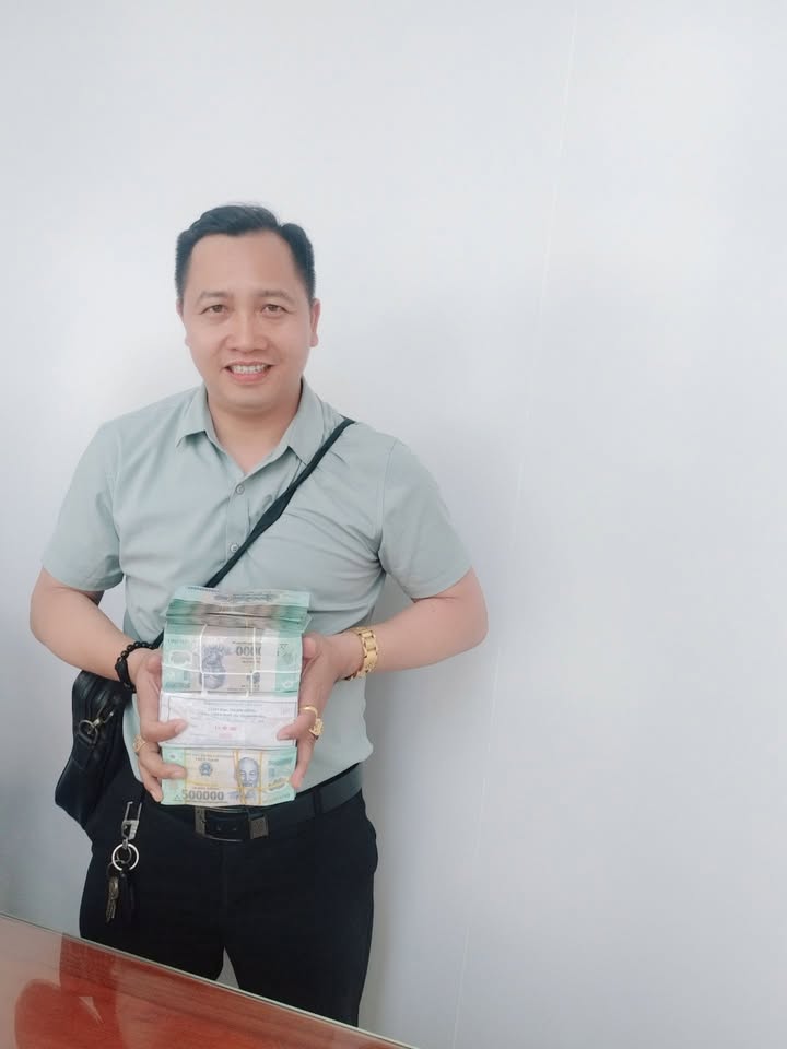 Đất nền Hội Nghĩa 100m² - Sổ đỏ chính chủ, bán gấp!