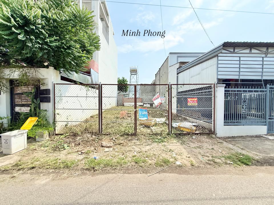 Nhà Phố Nguyễn Chí Thanh 97m² - Mặt Tiền Kinh Doanh Giá 3.2 Tỷ