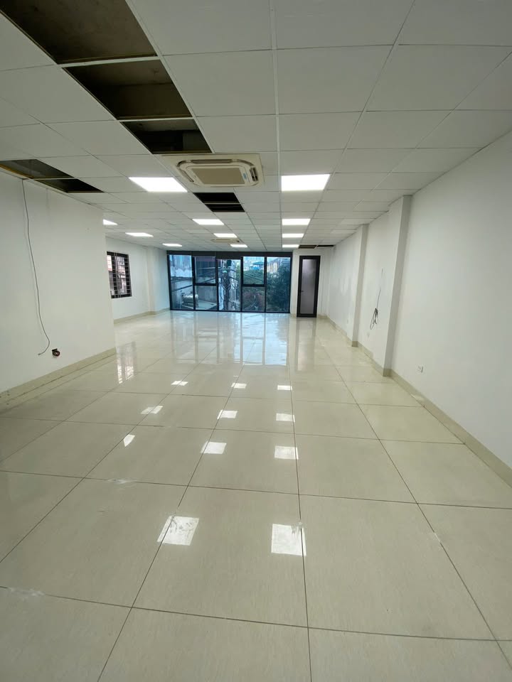 Văn phòng Triều Khúc Thanh Xuân 110m² - Giá thuê hợp lý!