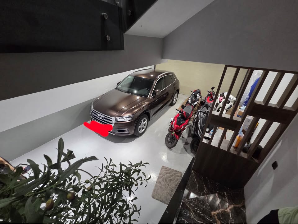 Nhà Nguyễn Công Hoan Ba Đình 100m² - Full nội thất cao cấp