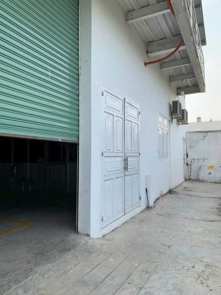 Cho thuê kho xưởng 660m² KCN Long Hậu - Xe container vào tận nơi