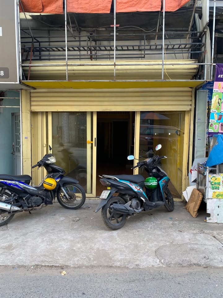 Nhà Nguyên Căn Nguyễn Xí Bình Thạnh - Mặt tiền kinh doanh, chỉ 10 triệu