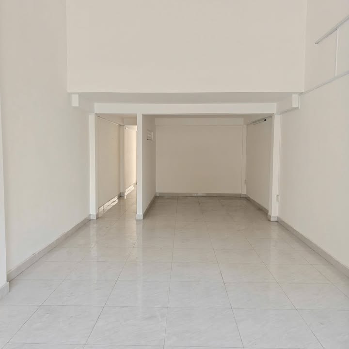 Nhà phố Lê Hồng Phong Nha Trang 133m² - Mặt tiền kinh doanh đỉnh cao!