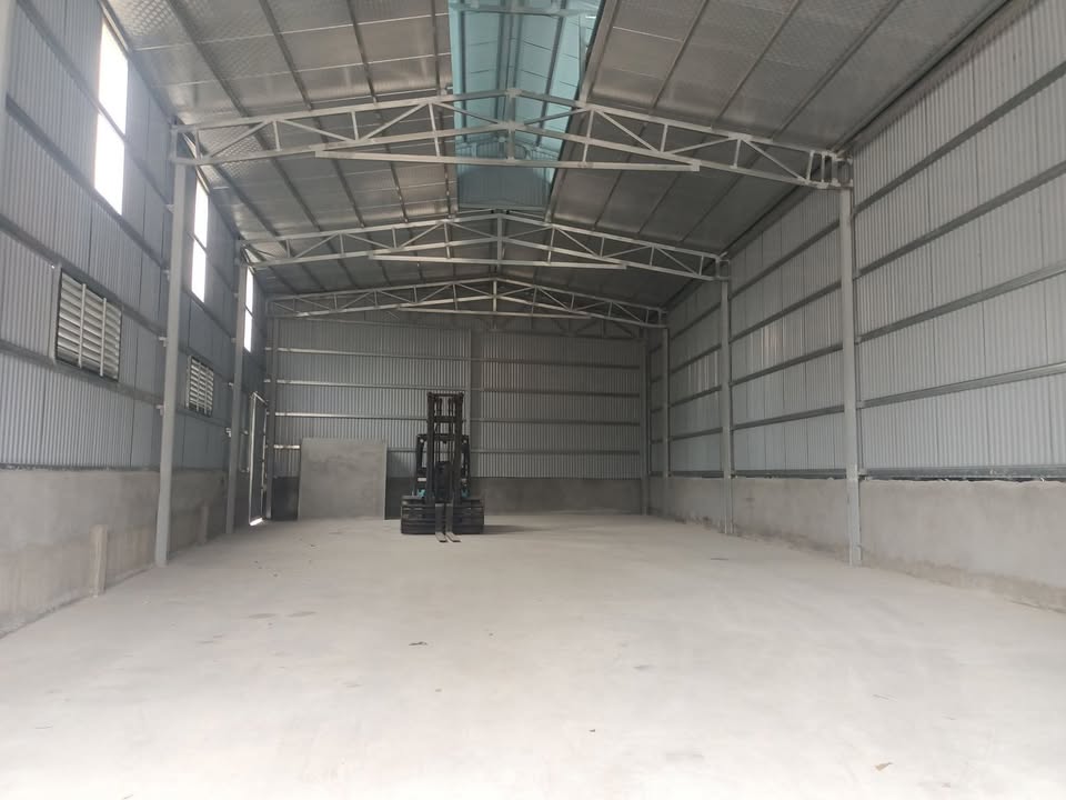 Cho thuê kho xưởng 300m-1200m² Hà Nội - Xe công vào tận nơi