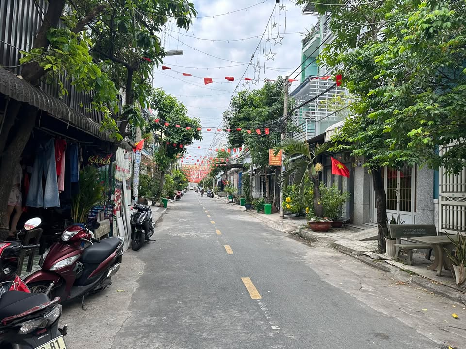 Nhà phố Bình Tân 57m² - Mặt tiền kinh doanh, giá tốt!