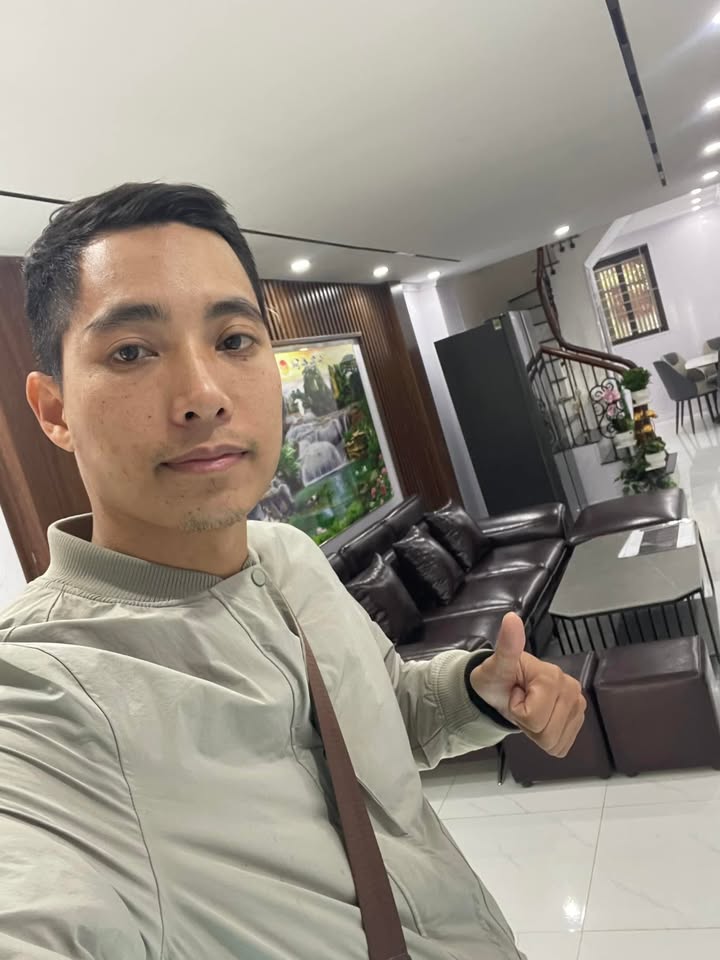 Nhà 5 Tầng Kinh Doanh Ngõ Thông Đền Lừ - Hoàng Mai, 40m² Giá 6 Tỷ