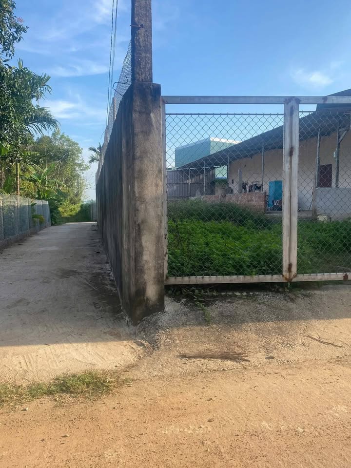 Đất nền Mộ Đức Quảng Ngãi 150m² - Hai Mặt Đường Ô Tô, Giá 470 Triệu