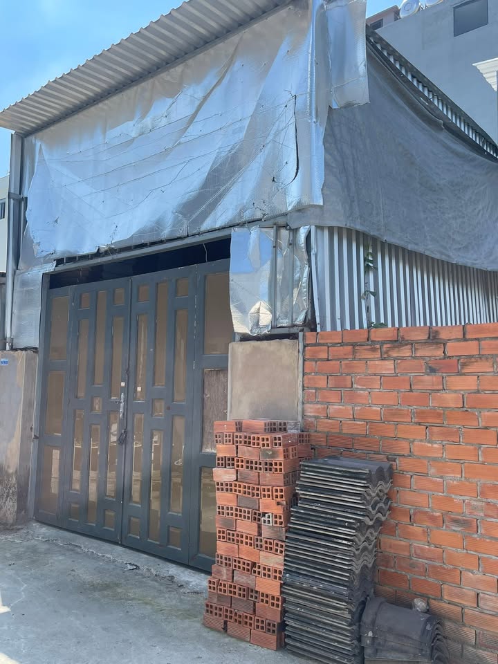 Nhà Hóc Môn 40m² chỉ 750 triệu - Ô tô vào tận nhà!