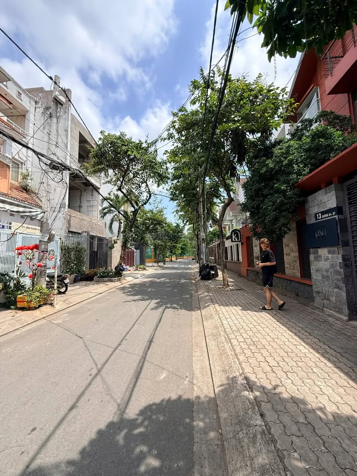 Nhà Mặt Tiền KD Tân Quy Đông Q7 - 288m² - Giá Tốt Nhất