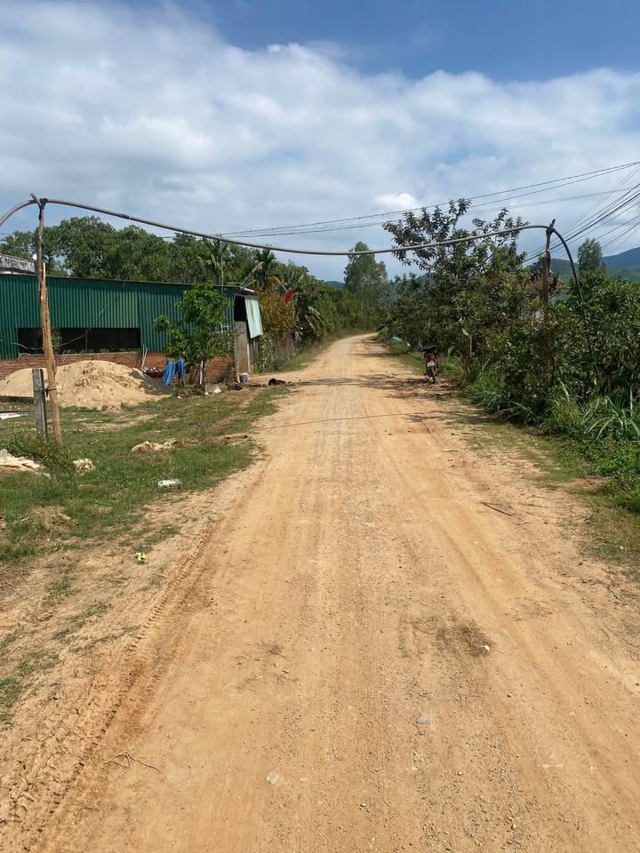 Đất nền Cư Jang, Ea Kar 700m² - Sổ đỏ chính chủ, hạ tầng đủ